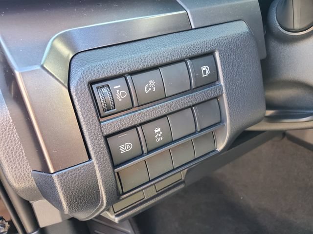 Used 2026 Toyota 4Runner SR5 AWD/4WD image 18