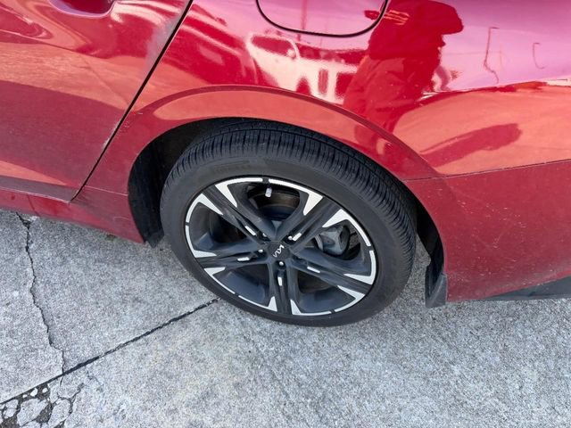 Used 2024 Kia K5 GT-Line w/ GT-Line Premium Package image 5