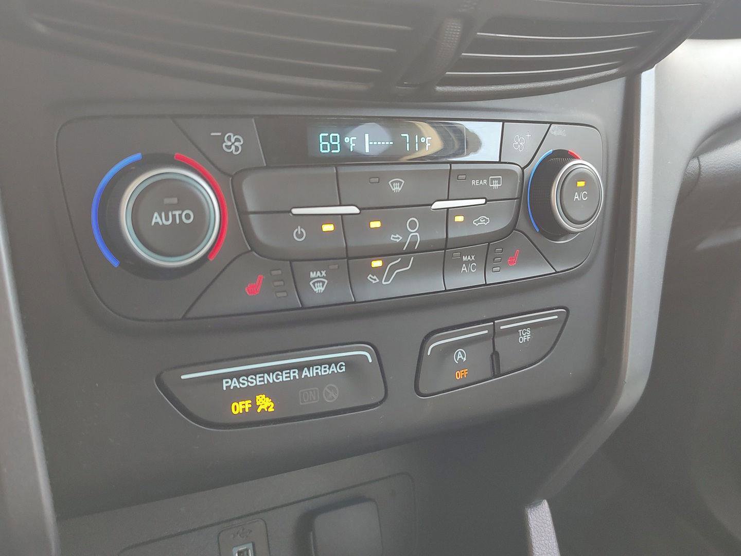 Used 2019 Ford Escape SE image 8