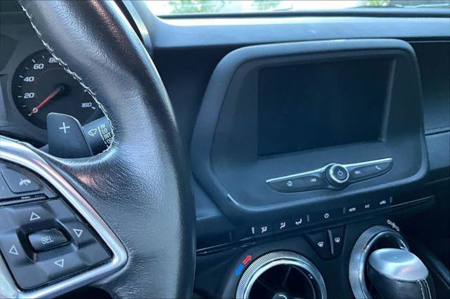 Used 2021 Chevrolet Camaro LT RWD image 7