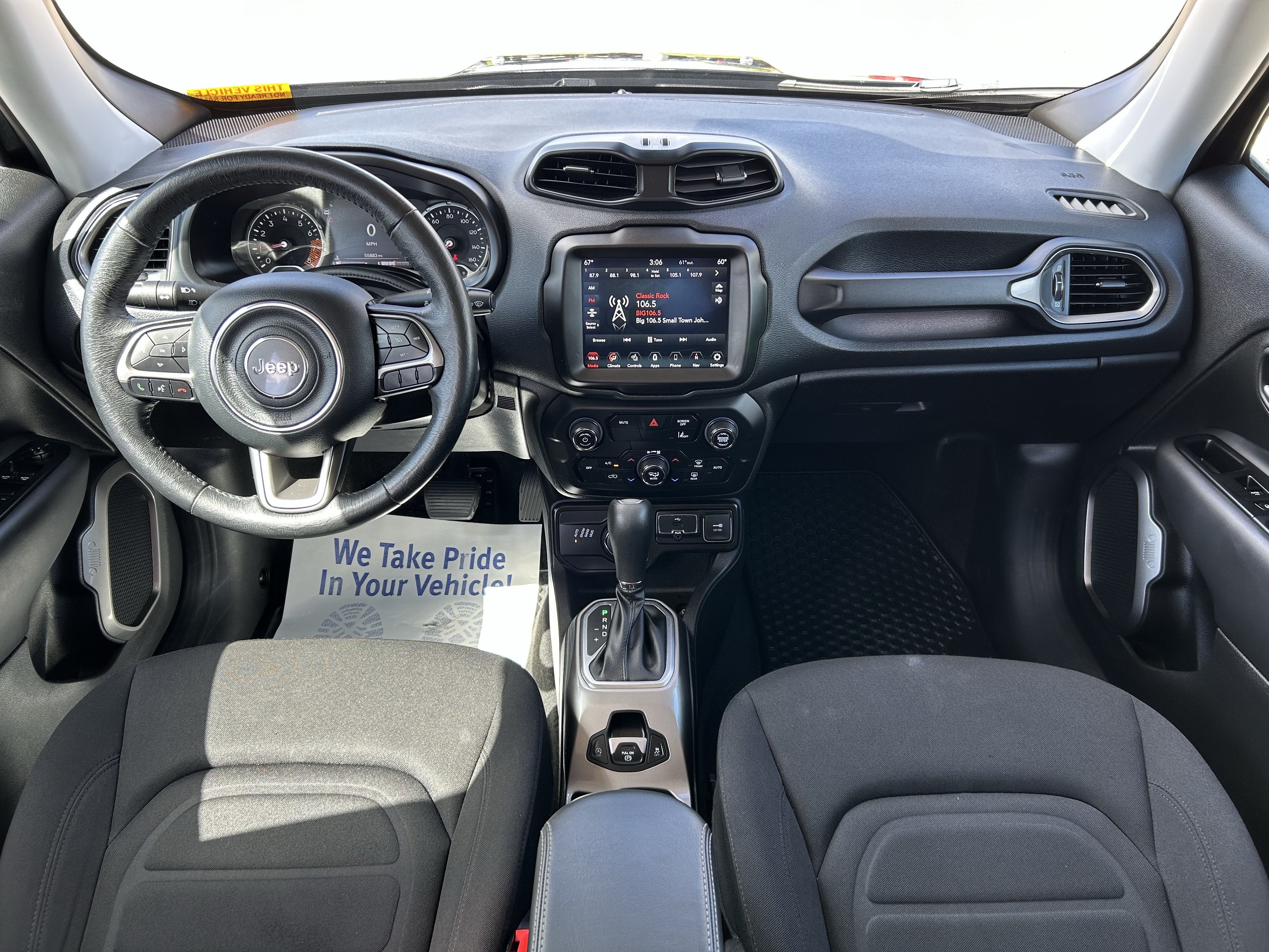 Used 2022 Jeep Renegade Latitude w/ Convenience Group AWD/4WD image 19