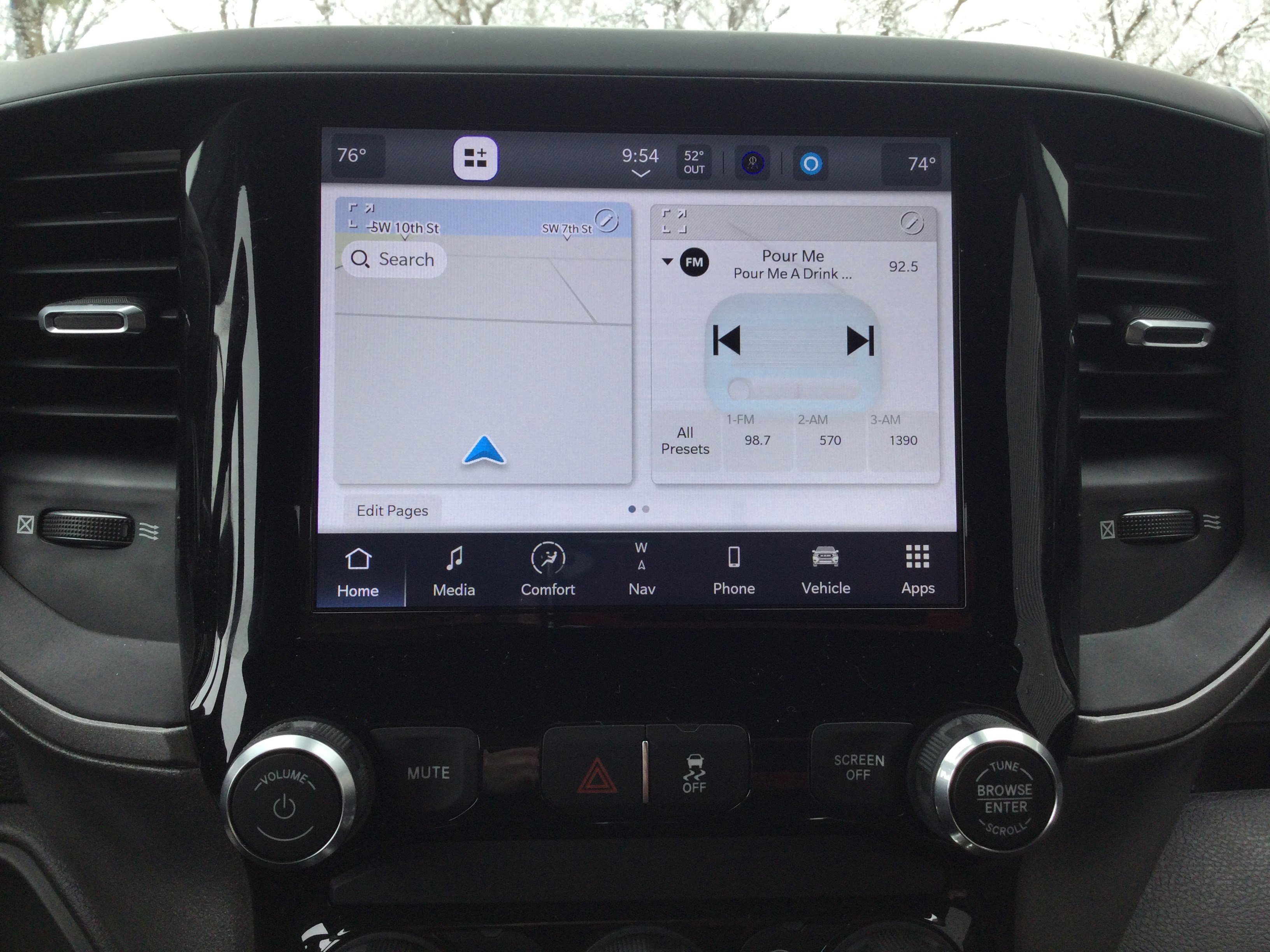 Used 2022 RAM 2500 Tradesman image 9