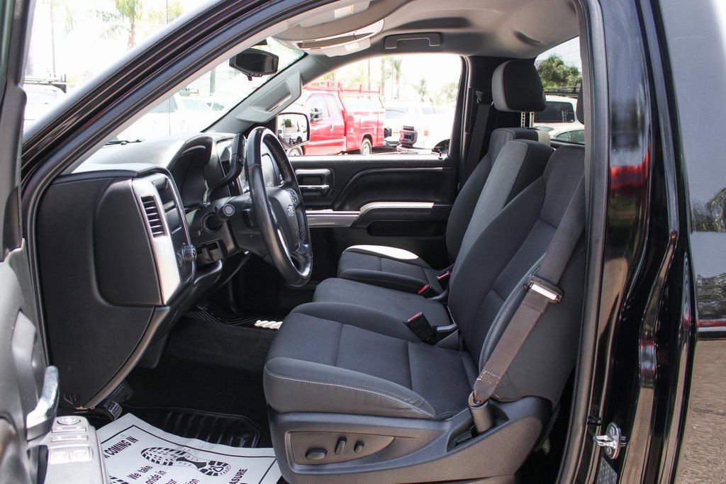 Used 2016 Chevrolet Silverado 1500 LT w/ LT Convenience Package image 15