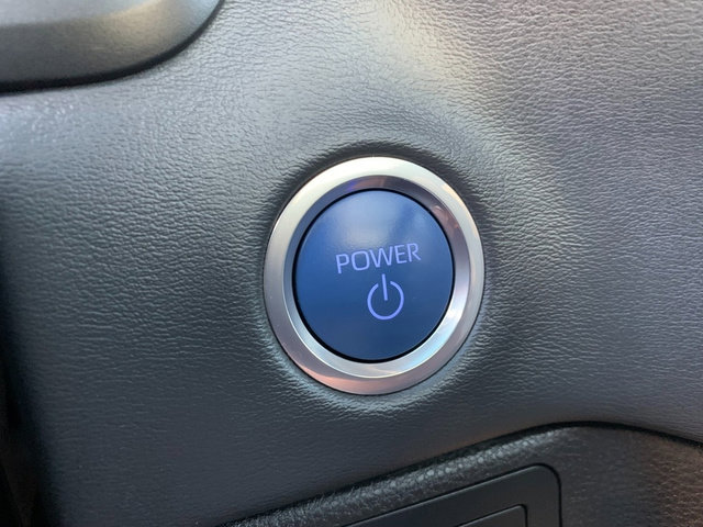 Used 2024 Toyota Tundra Platinum AWD/4WD image 29