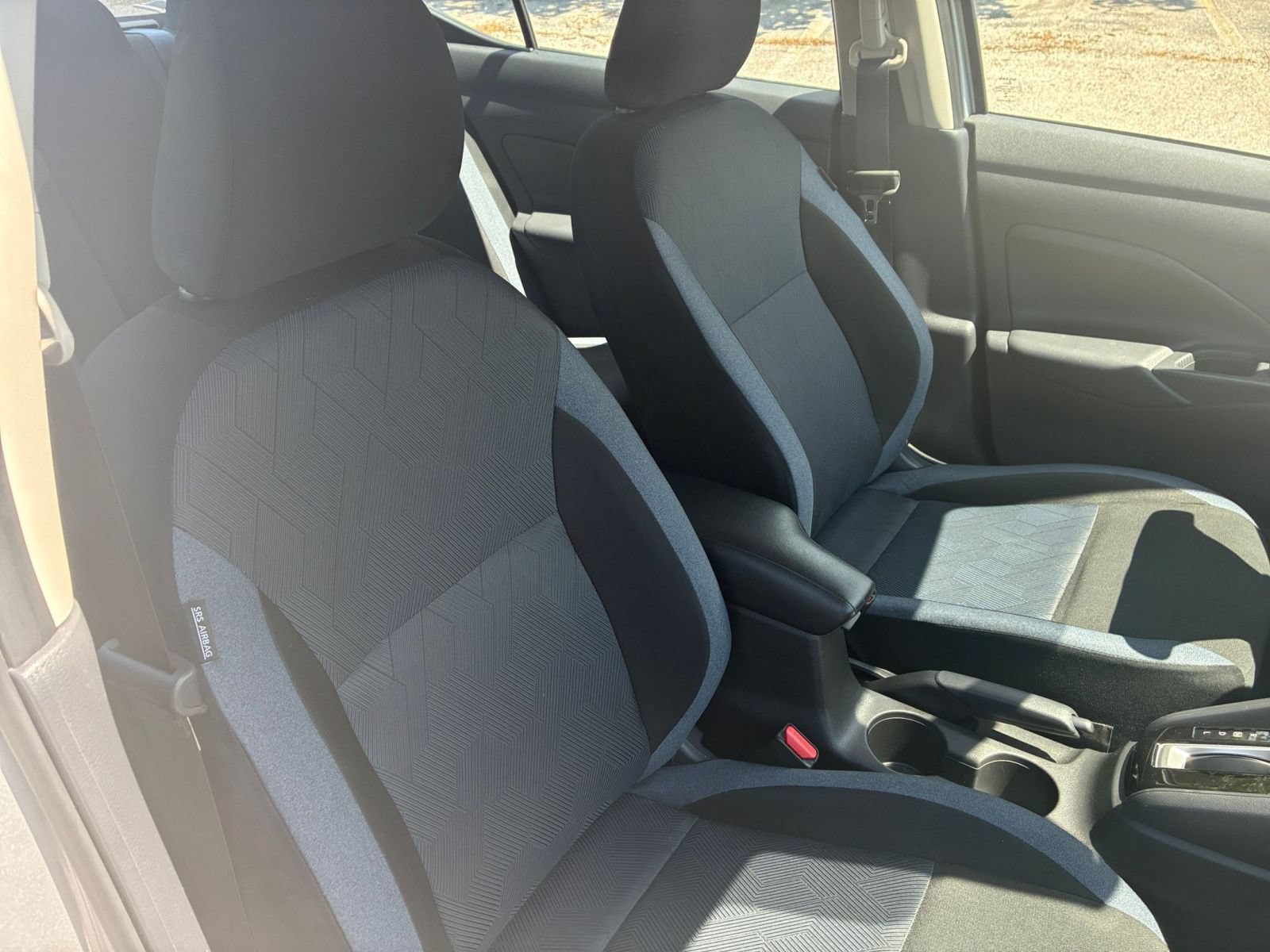 Used 2025 Nissan Versa SV FWD image 26
