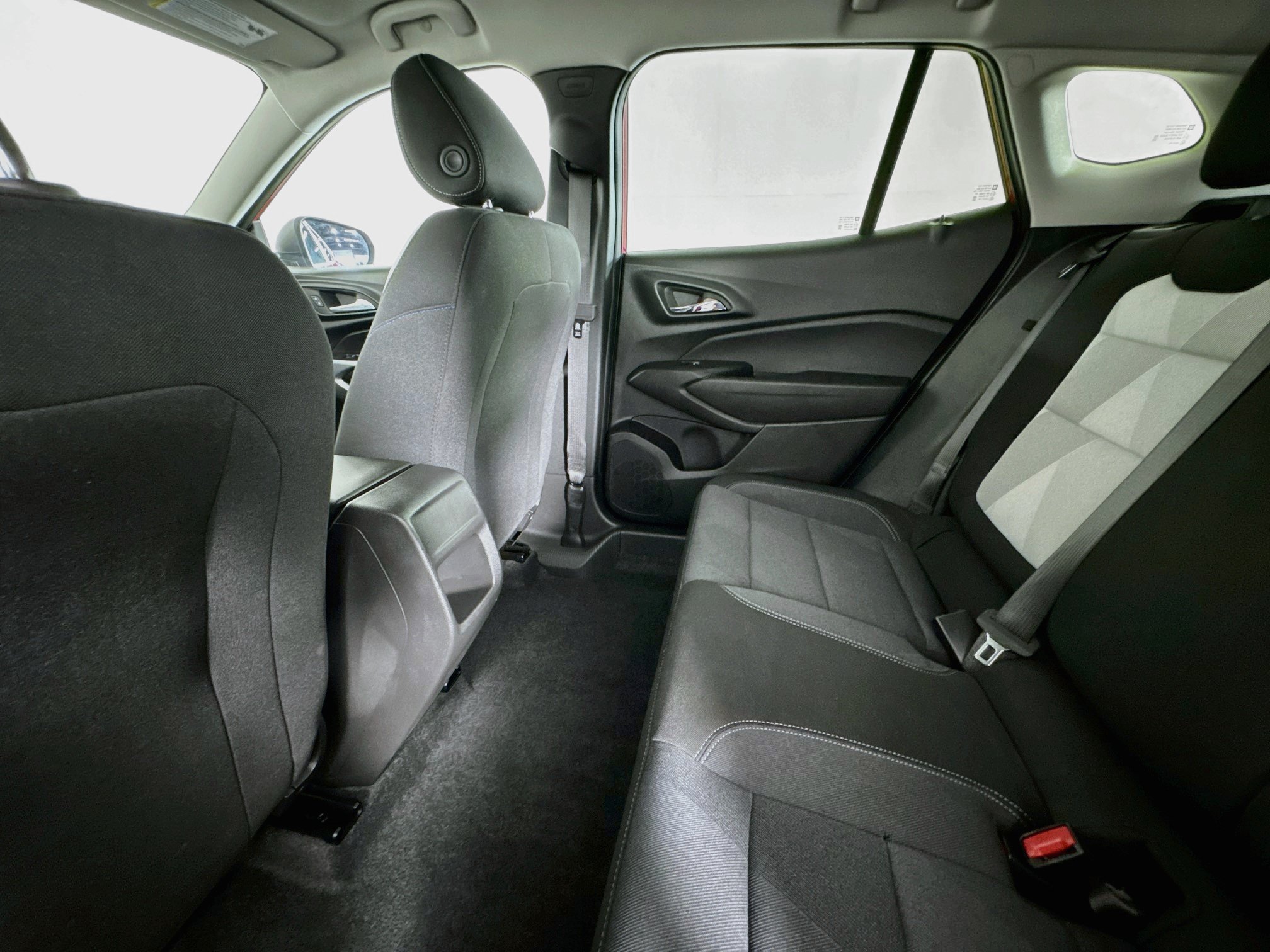 Used 2026 Chevrolet Trax LS FWD image 22