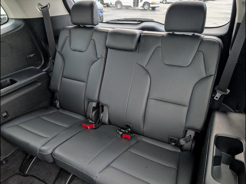 Used 2023 Kia Telluride EX w/ EX Captain's Chair Package image 14