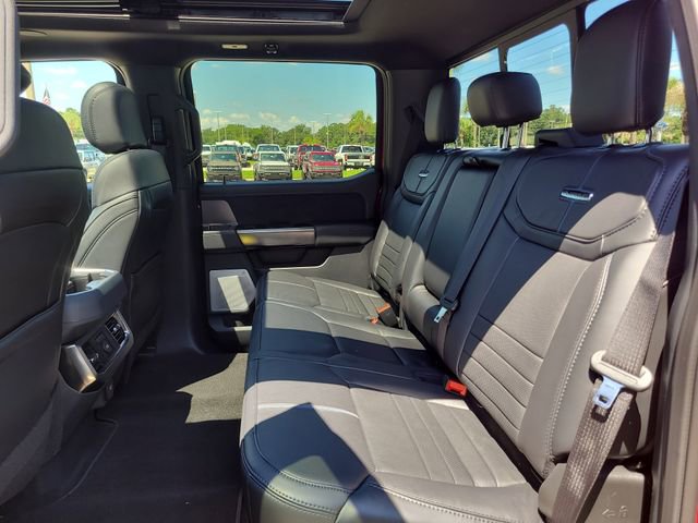 New 2026 Ford F350 Platinum w/ FX4 Off-Road Package AWD/4WD image 16