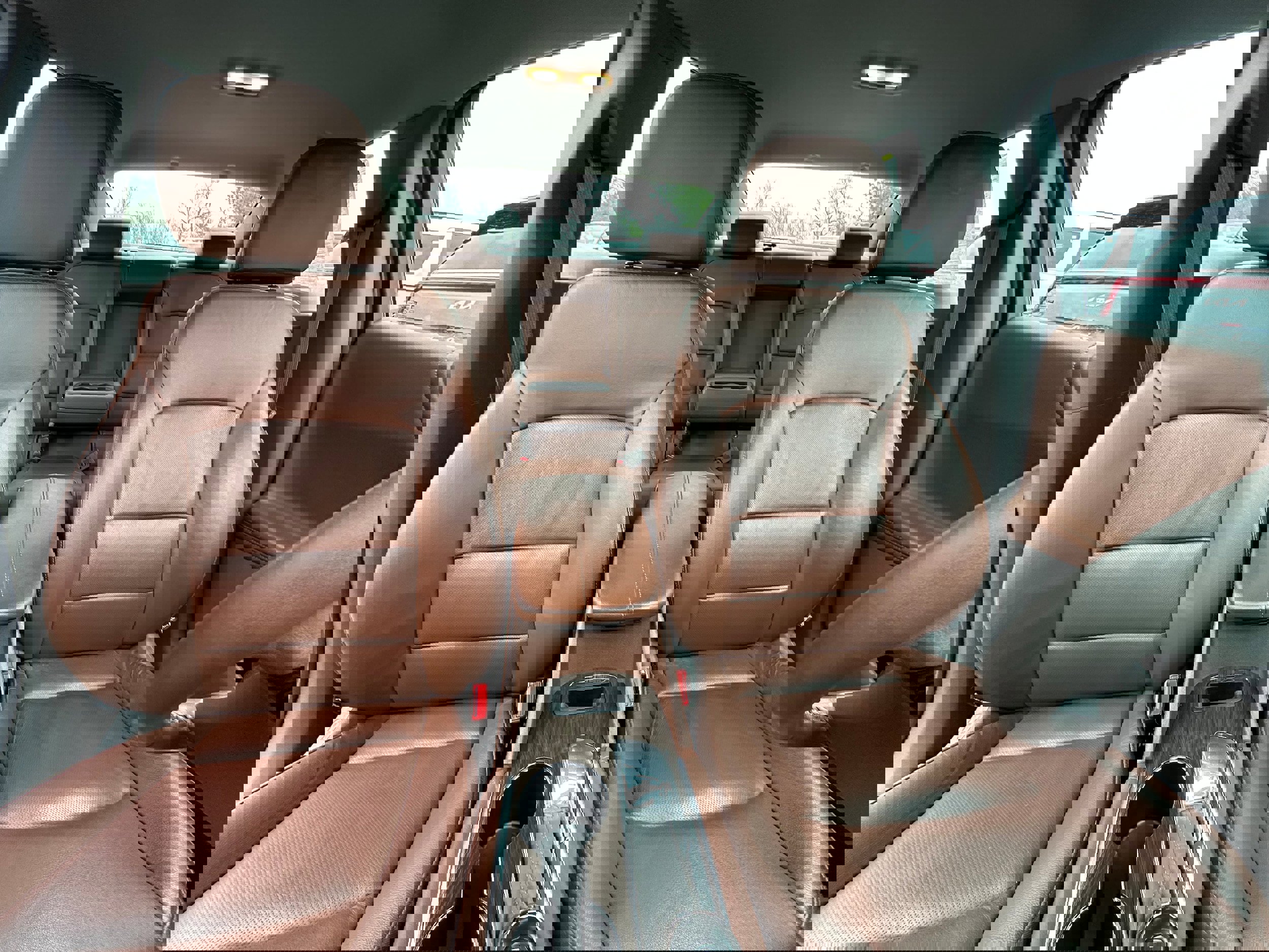 Used 2017 Chevrolet Malibu Premier FWD image 19