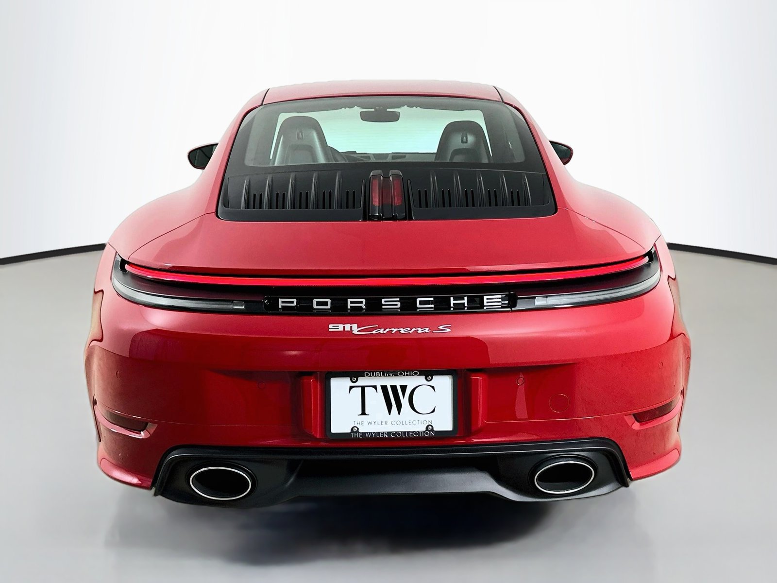 Used 2025 Porsche 911 Carrera S RWD image 6