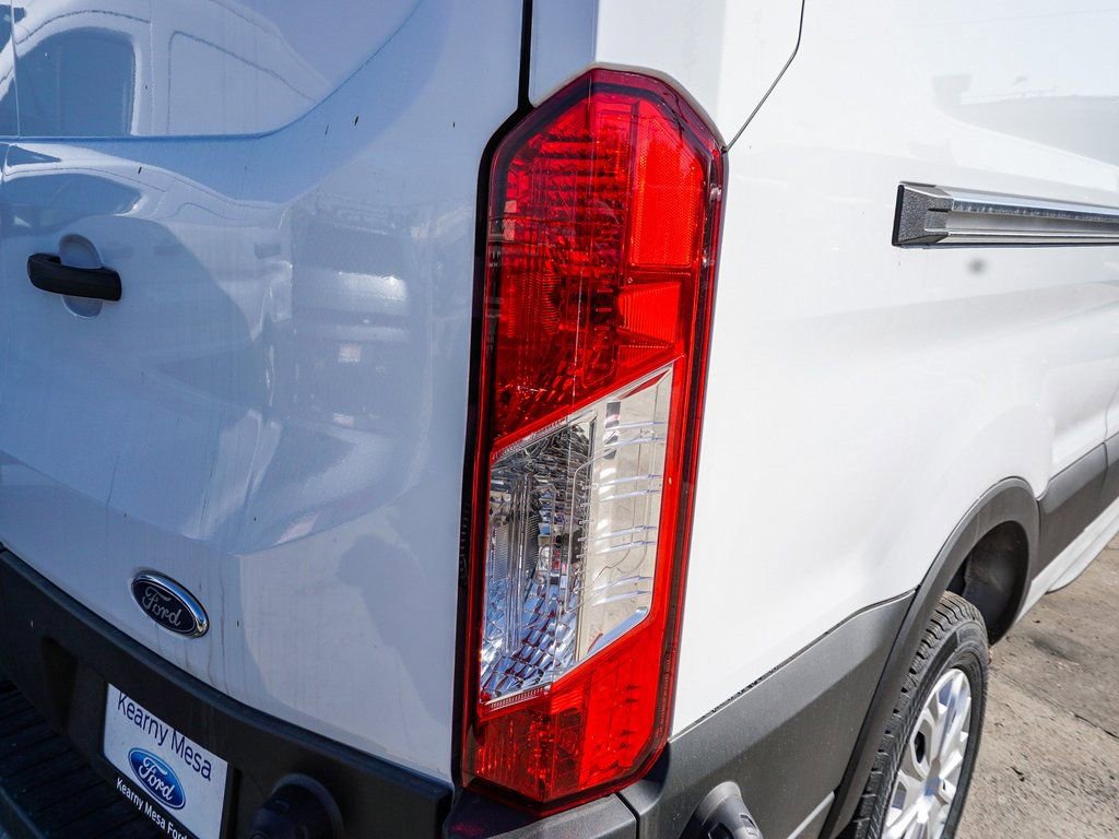 New 2024 Ford E-Transit 148 Medium Roof RWD image 8