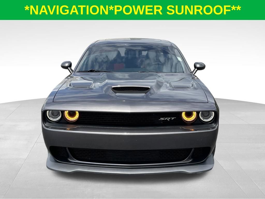 Used 2016 Dodge Challenger SRT Hellcat RWD image 2