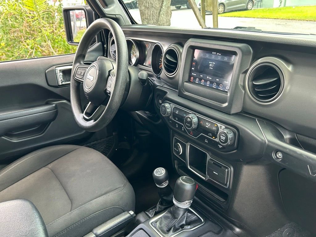 Certified 2023 Jeep Wrangler Sport image 31