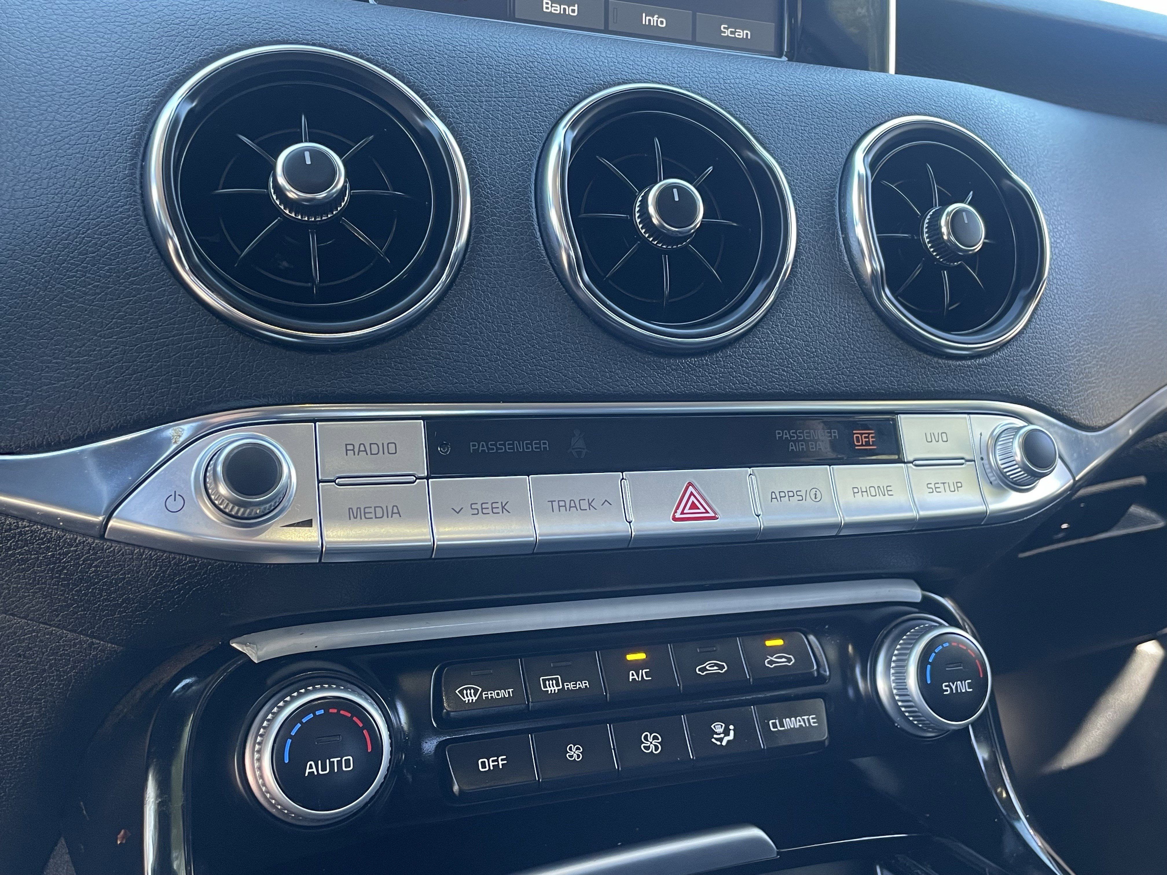 Used 2019 Kia Stinger image 22
