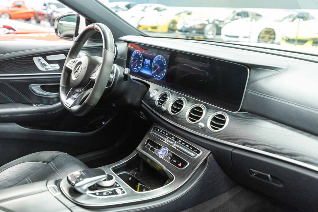 Used 2018 Mercedes-Benz E 63 AMG S w/ AMG Advanced Lighting Package image 14