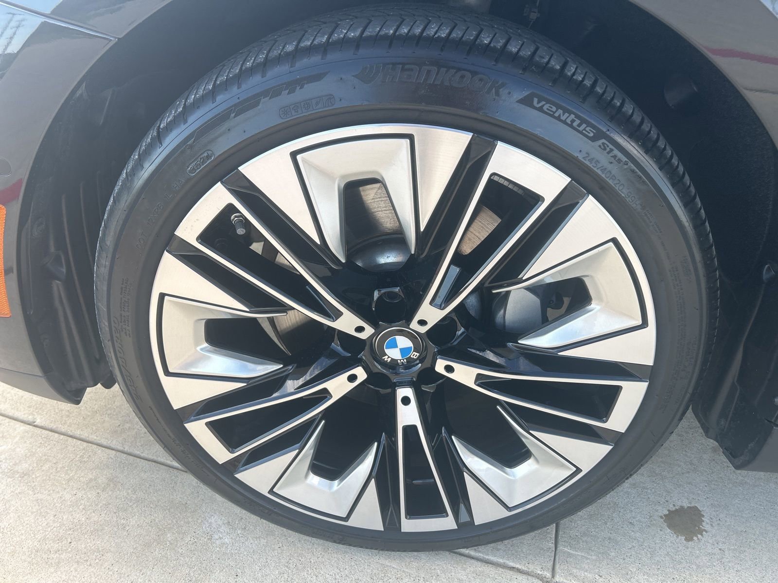 Certified 2025 BMW 530i xDrive image 4