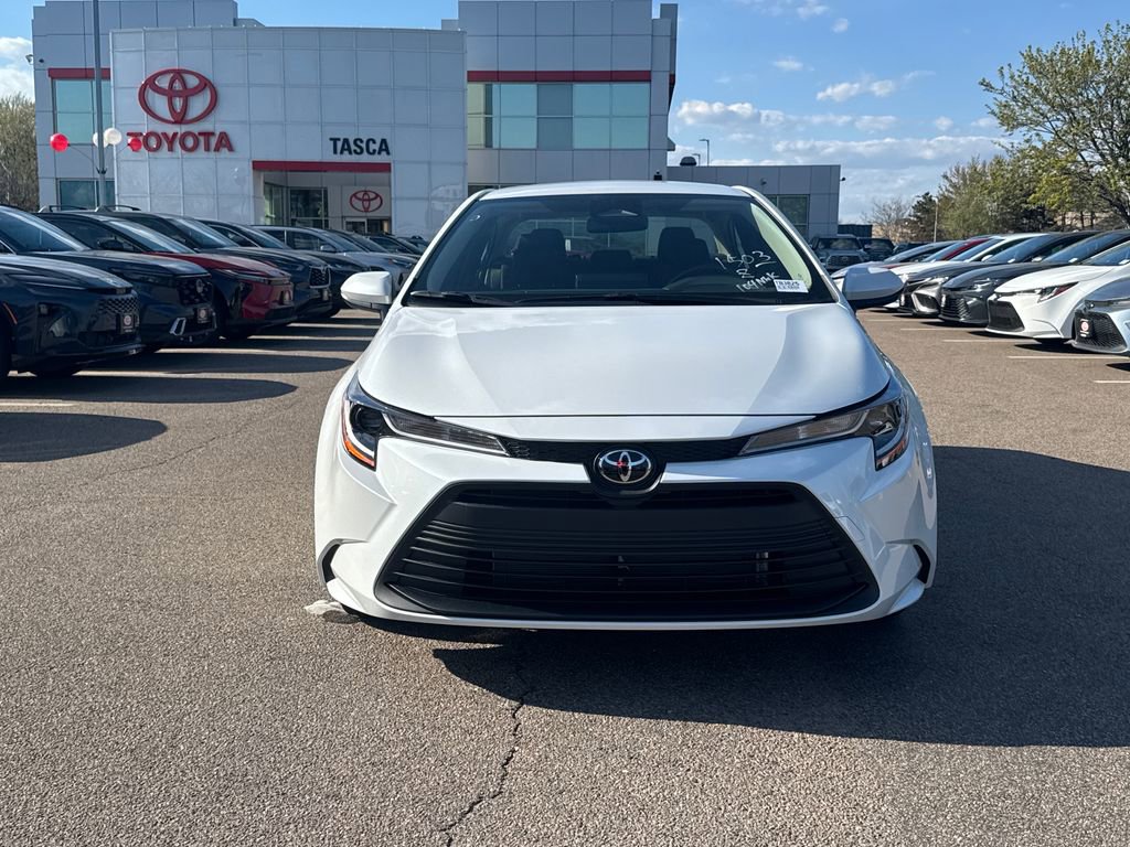 New 2026 Toyota Corolla LE FWD image 2