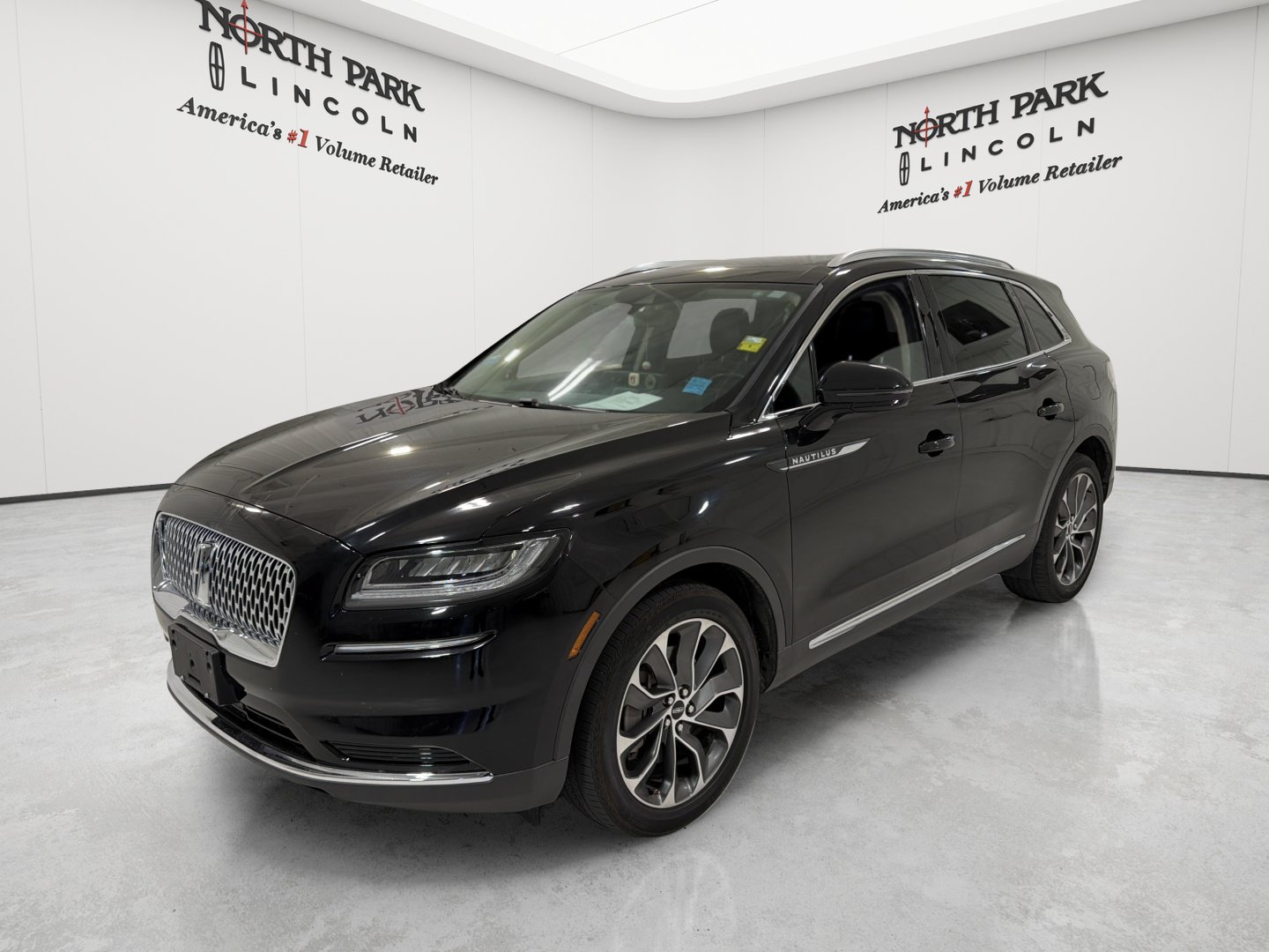 Used 2022 Lincoln Nautilus Reserve w/ Cargo Utility Package