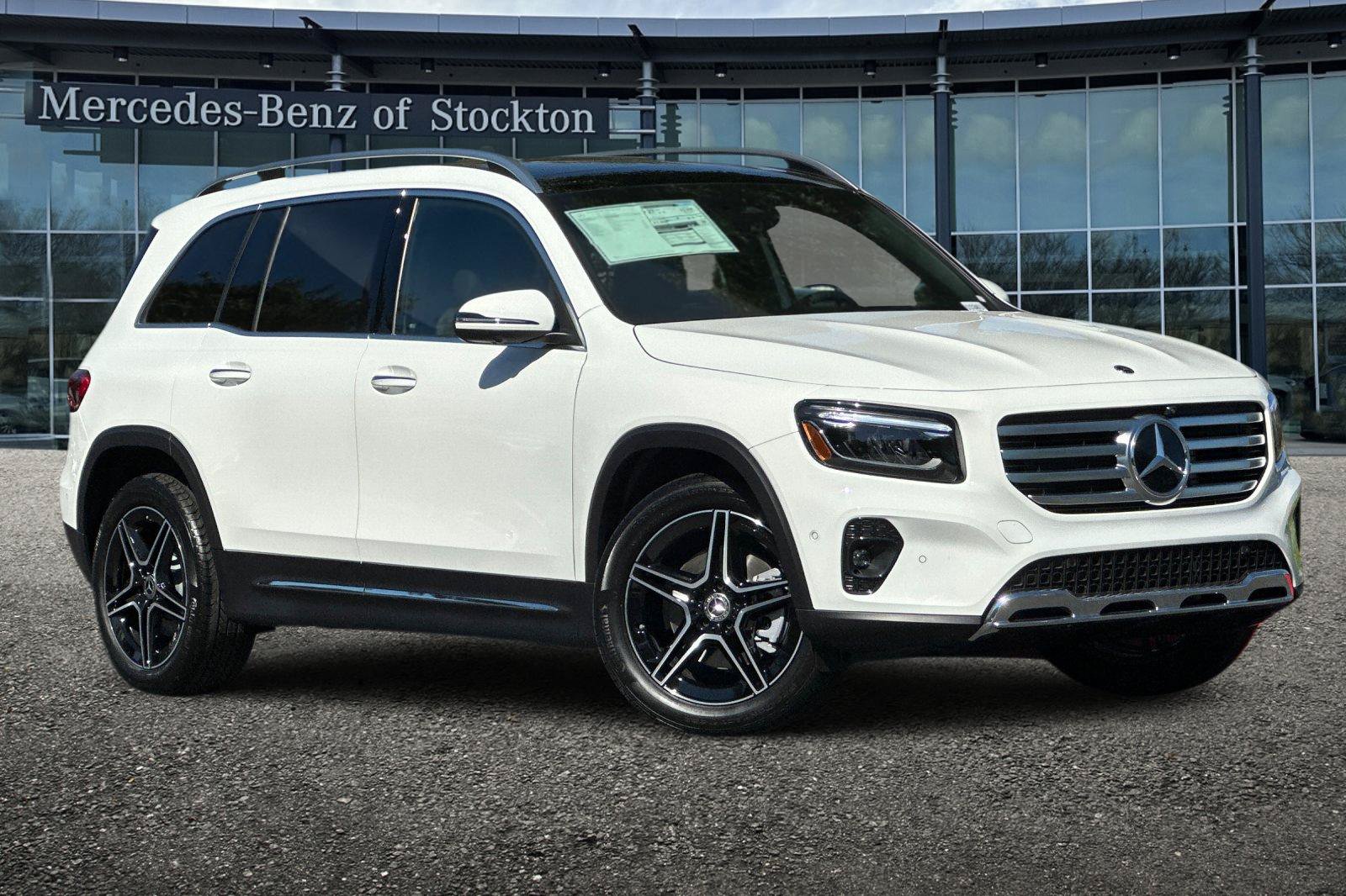 New 2026 Mercedes-Benz GLB 250 4MATIC
