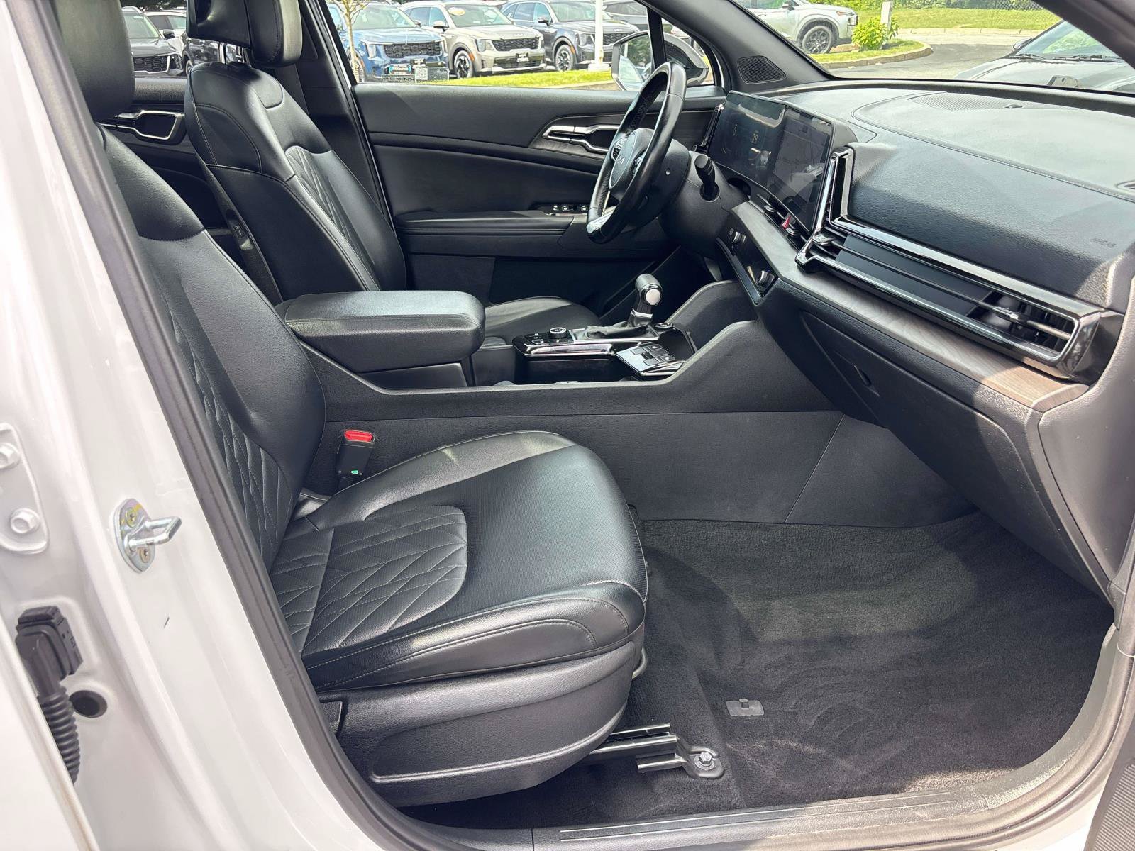 Used 2023 Kia Sportage X-Line w/ X-Line Premium Package AWD/4WD image 16