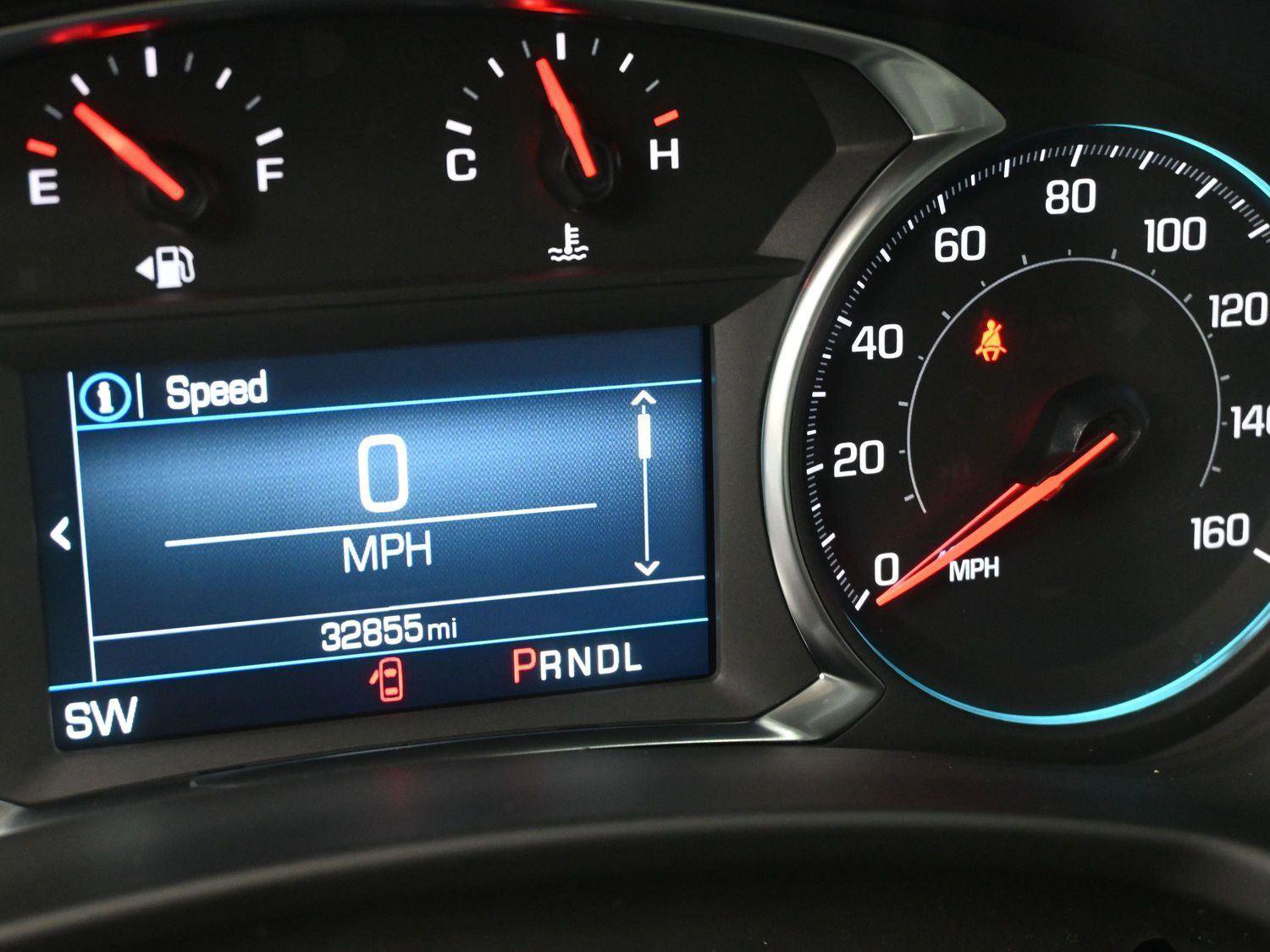 Used 2023 Chevrolet Equinox LT image 3