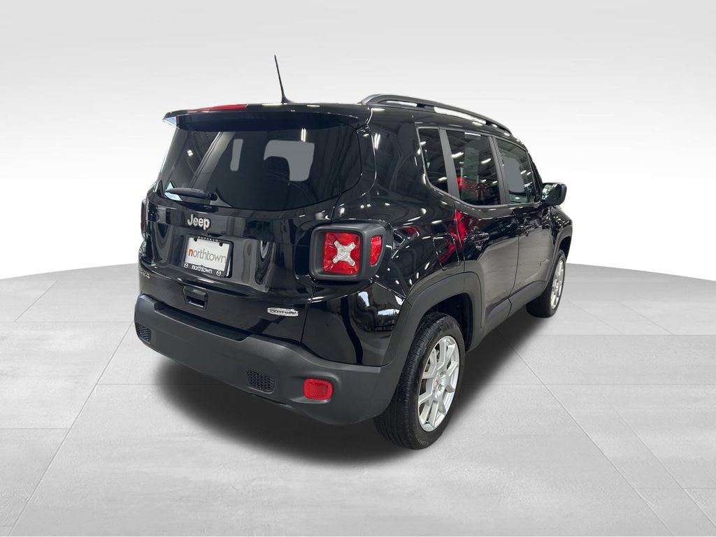 Used 2022 Jeep Renegade Latitude w/ Convenience Group image 7