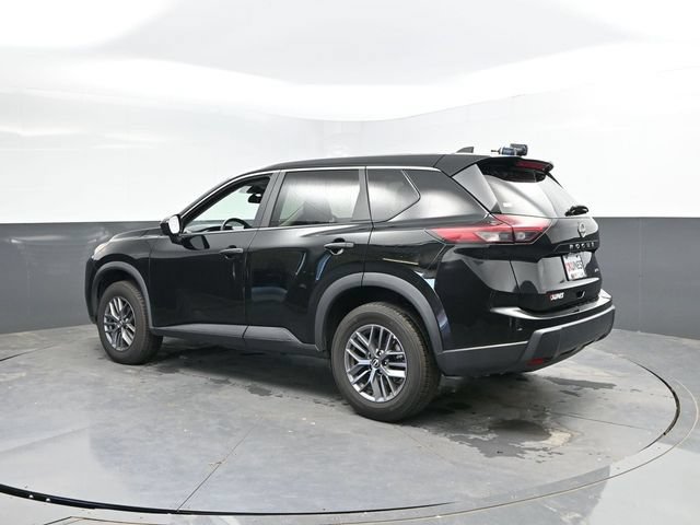 Used 2024 Nissan Rogue S AWD/4WD image 10