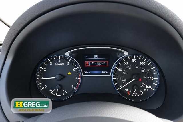 Used 2017 Nissan Altima 2.5 SR w/ LED Appearance Package FWD image 15