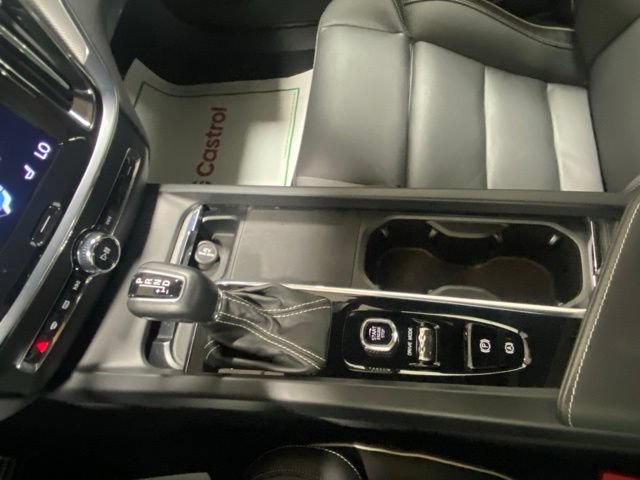 Used 2021 Volvo S60 T5 R-Design FWD image 25