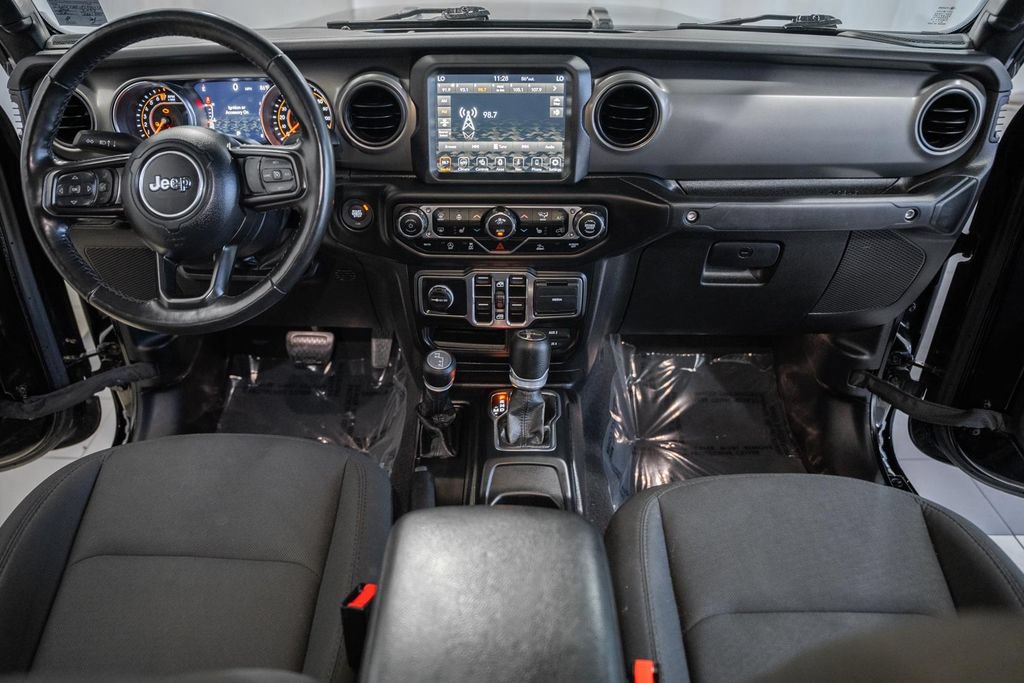 Used 2023 Jeep Gladiator Sport AWD/4WD image 20