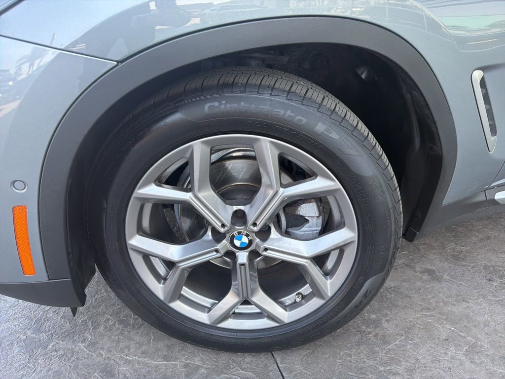 Used 2023 BMW X3 sDrive30i w/ Premium Package w/ZPA image 5