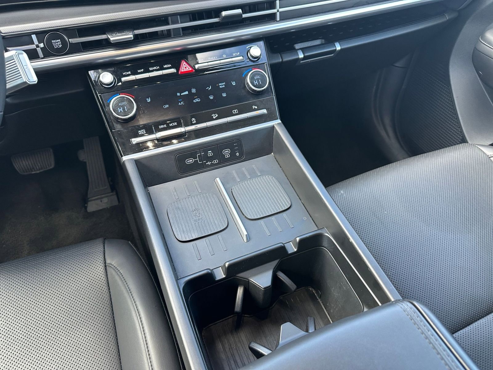 Used 2025 Hyundai Santa Fe SEL image 40