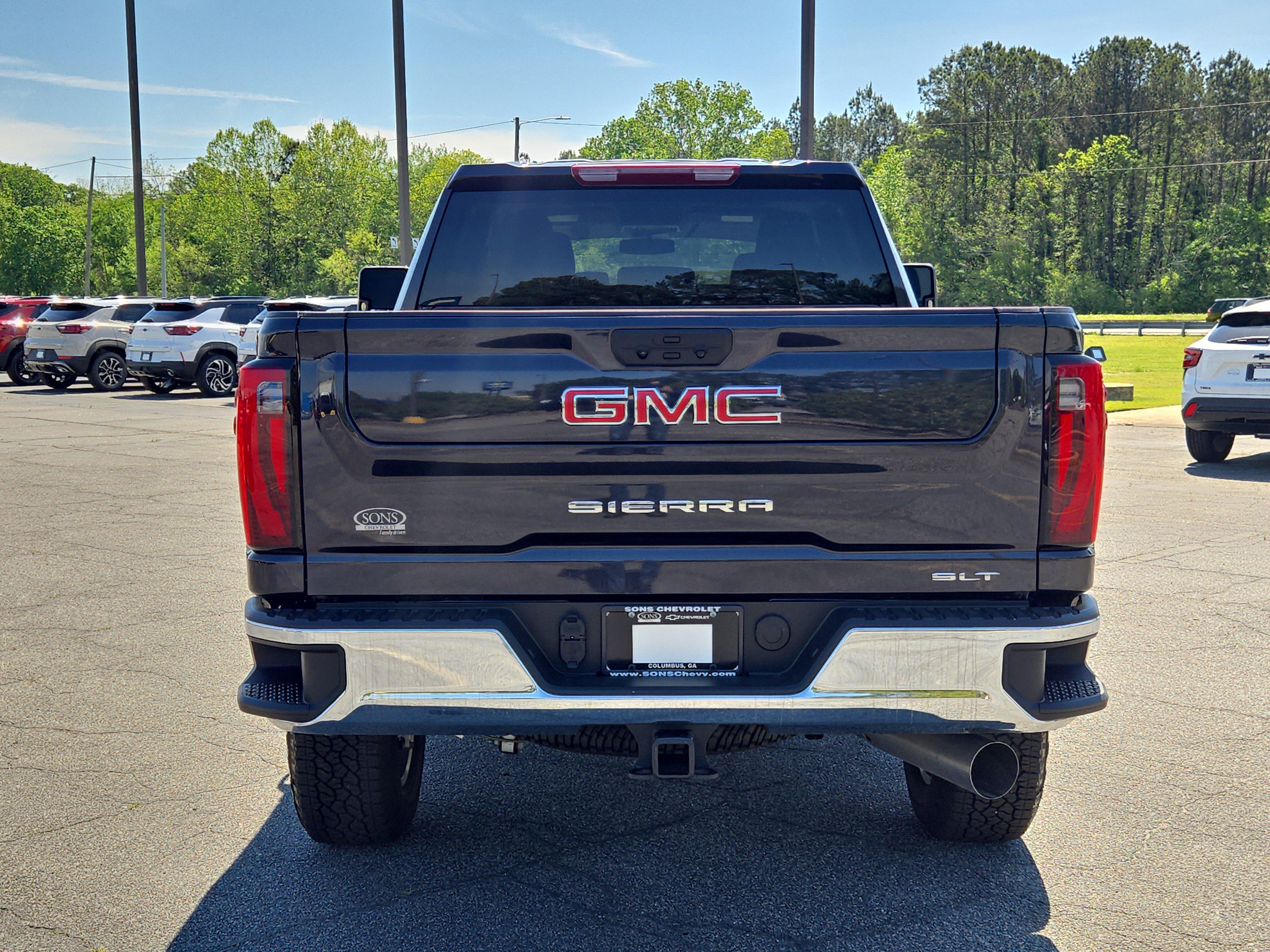 Used 2025 GMC Sierra 2500 SLT w/ SLT Convenience Package AWD/4WD image 10