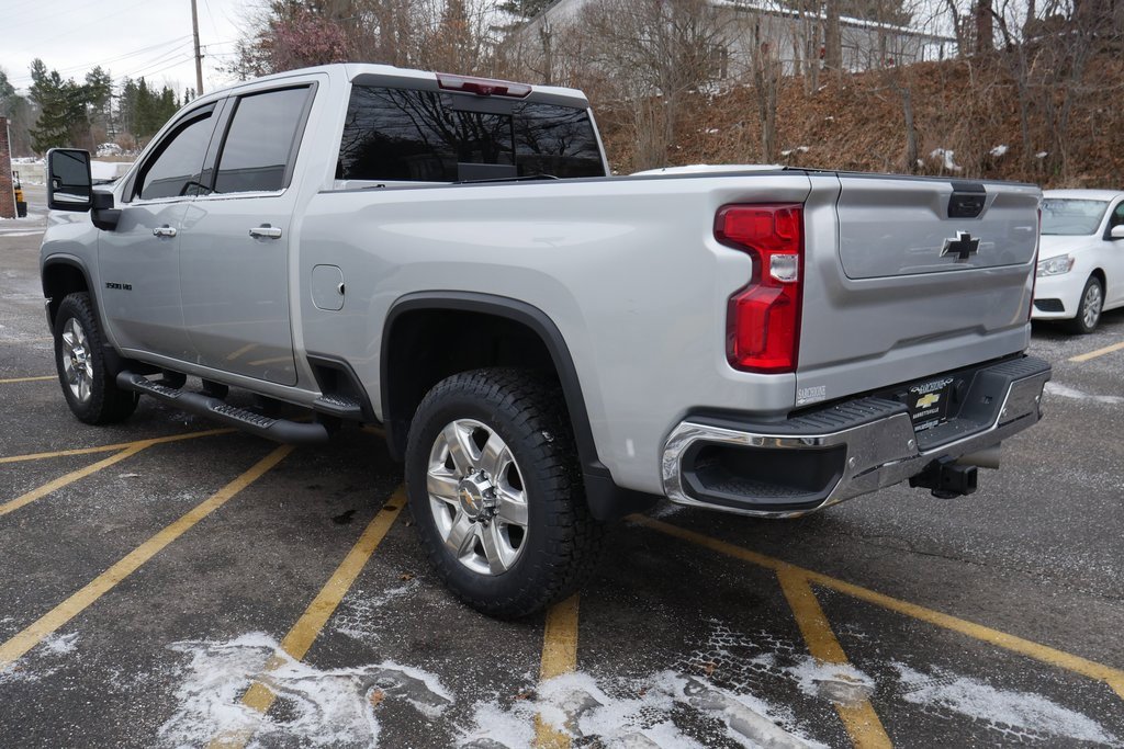Used 2022 Chevrolet Silverado 3500 LTZ w/ LTZ Premium Package image 5