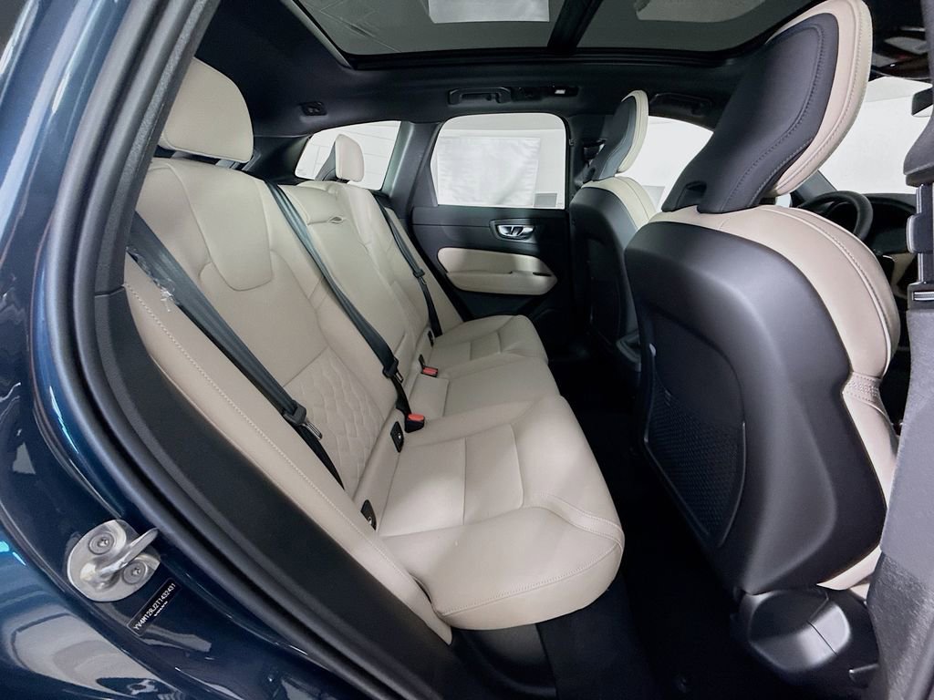 New 2026 Volvo XC60 B5 Core image 27