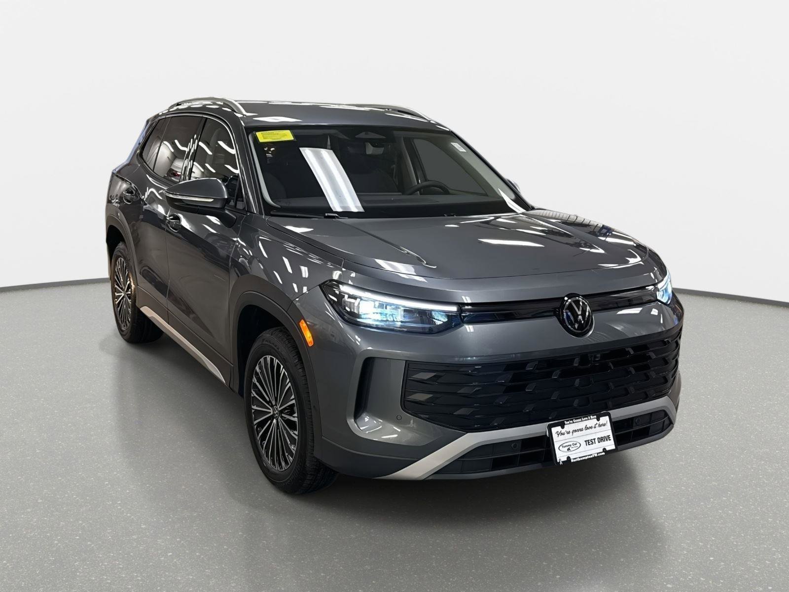 New 2026 Volkswagen Tiguan S image 3