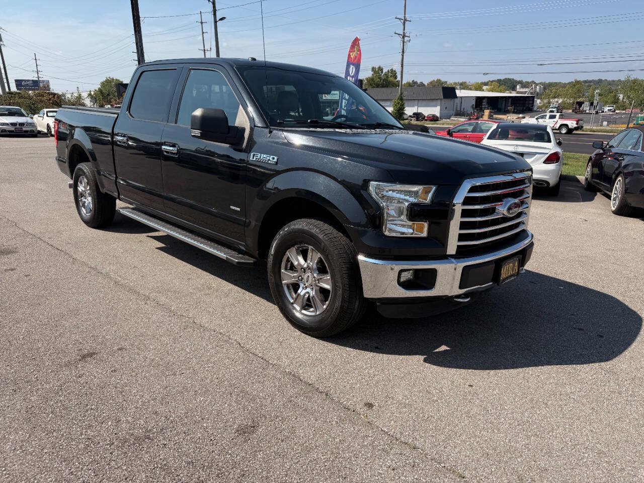 Used 2015 Ford F150 XLT w/ Equipment Group 302A Luxury AWD/4WD image 4