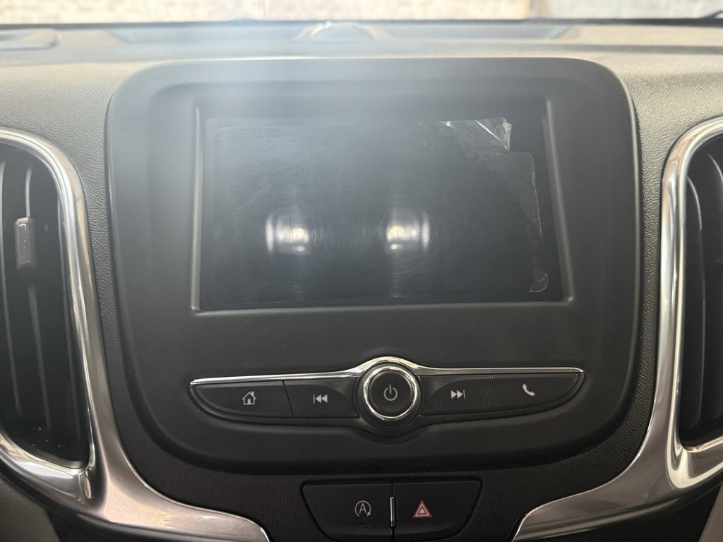 Used 2024 Chevrolet Equinox LS w/ LS Convenience Package image 21