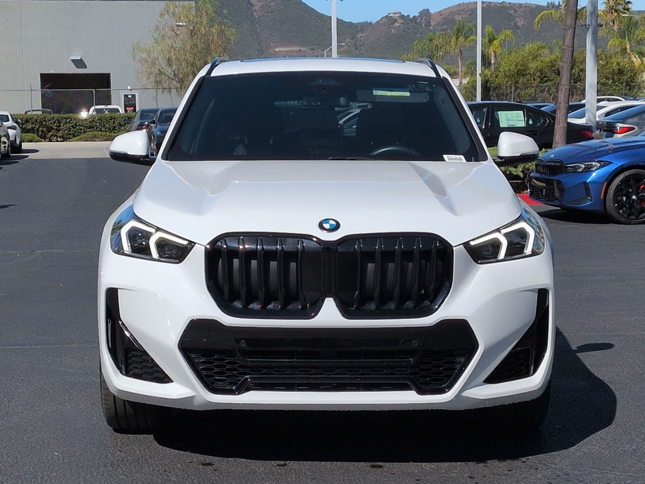 Certified 2025 BMW X1 xDrive28i w/ M Sport Package AWD/4WD image 3