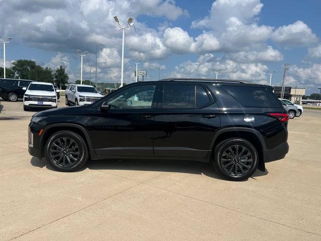 Used 2023 Chevrolet Traverse RS AWD/4WD image 2