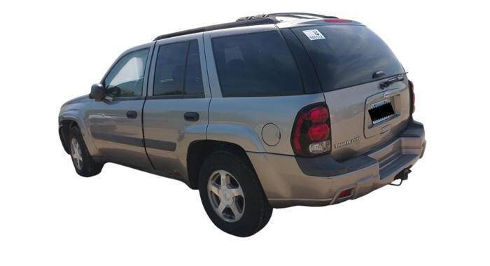Used 2005 Chevrolet TrailBlazer LS w/ LS Preferred Equipment Group AWD/4WD image 3