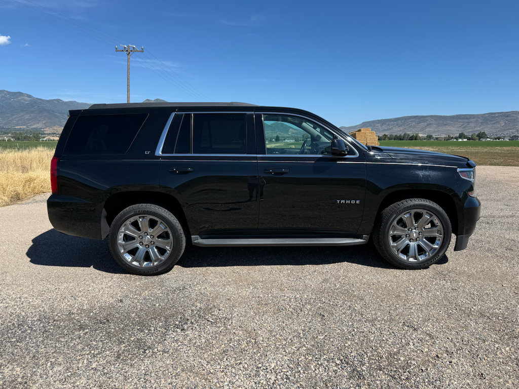 Used 2016 Chevrolet Tahoe LT w/ Luxury Package AWD/4WD image 8