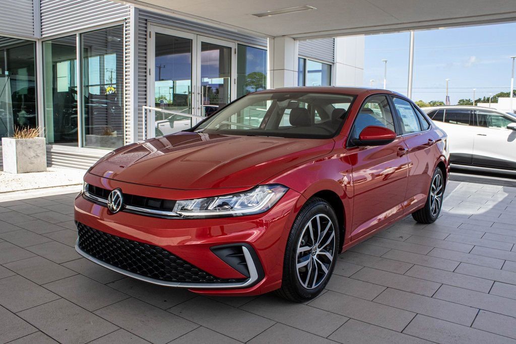 New 2025 Volkswagen Jetta SE image 10