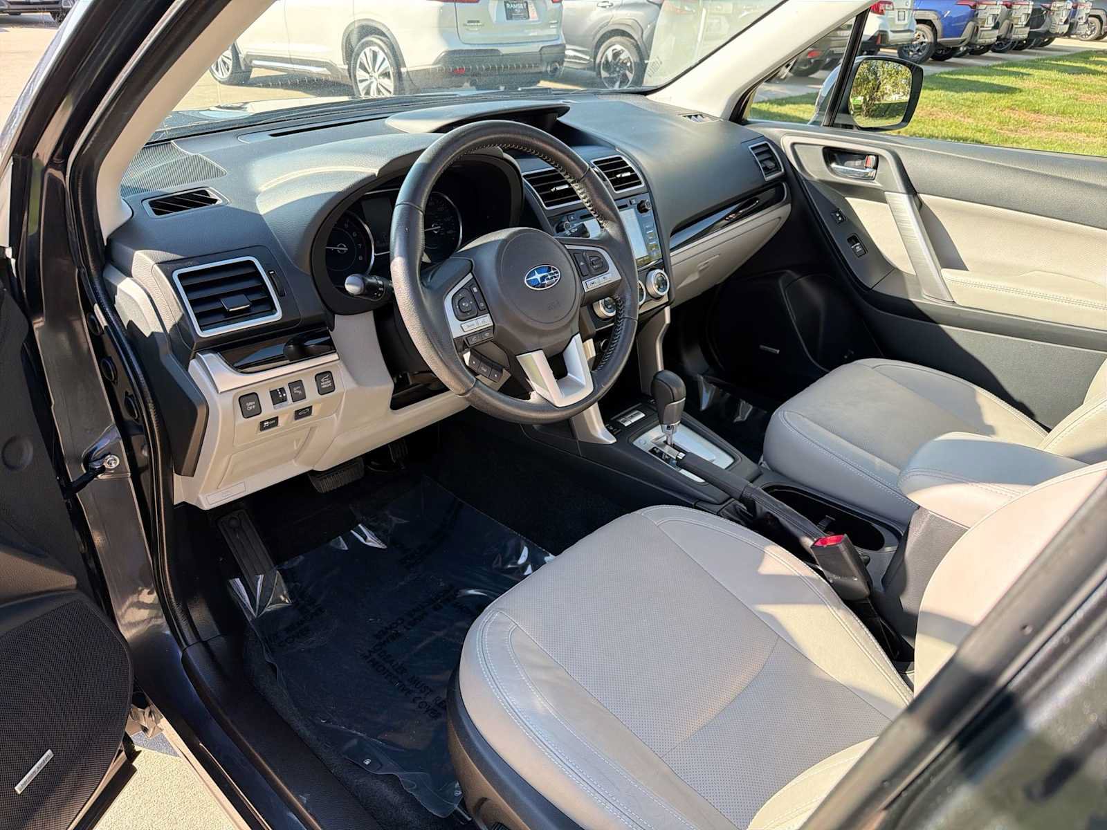 Used 2018 Subaru Forester 2.5i Limited AWD/4WD image 2