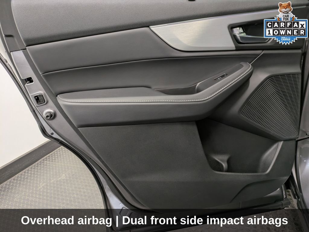 Used 2023 Acura MDX SH-AWD w/ Technology Package image 29