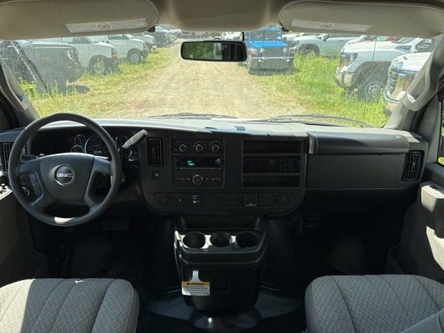 New 2026 GMC Savana 2500 w/ Driver Convenience Package RWD image 27