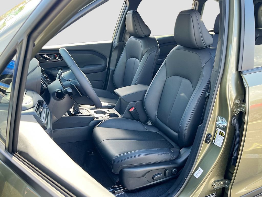 Used 2025 Subaru Forester Limited image 22