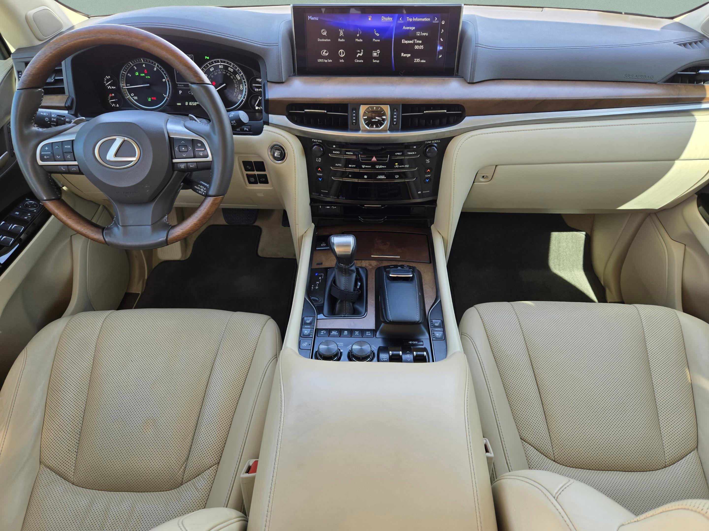 Used 2020 Lexus LX 570 4WD w/ Luxury Package image 35
