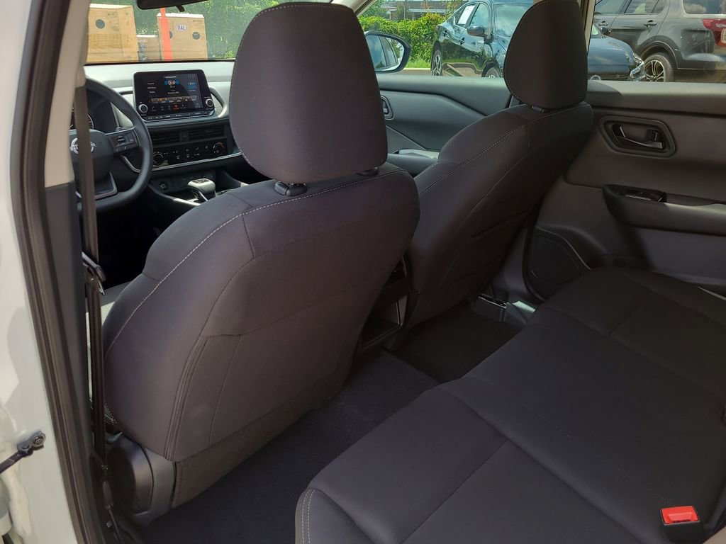 Certified 2026 Nissan Rogue S FWD image 9