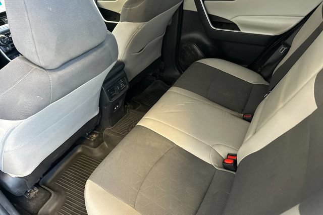 Certified 2025 Toyota RAV4 XLE FWD image 16